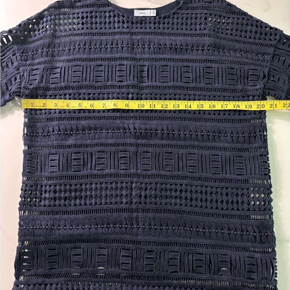 Vince Navy Lace Crochet Tee sz S oversized - Picture 6 of 9
